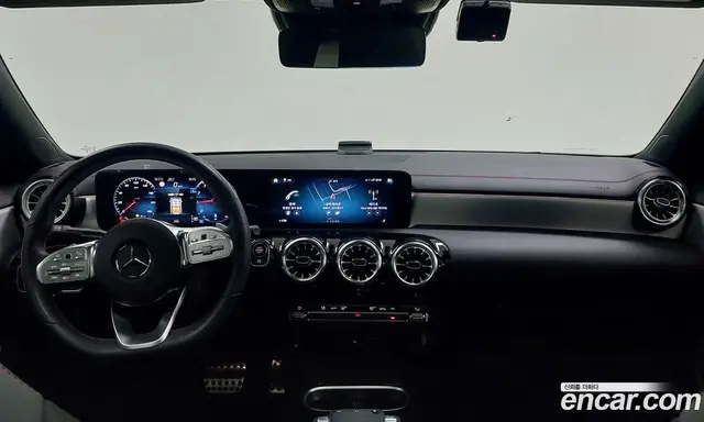 Mercedes-Benz CLA-Class 2023 2.0 автомат (гидро), миниатюра 7