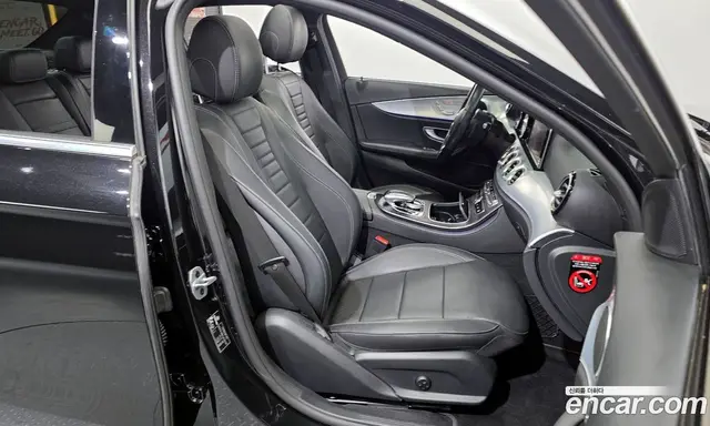 Mercedes-Benz E-Class 2019 2.0 автомат (гидро), миниатюра 12