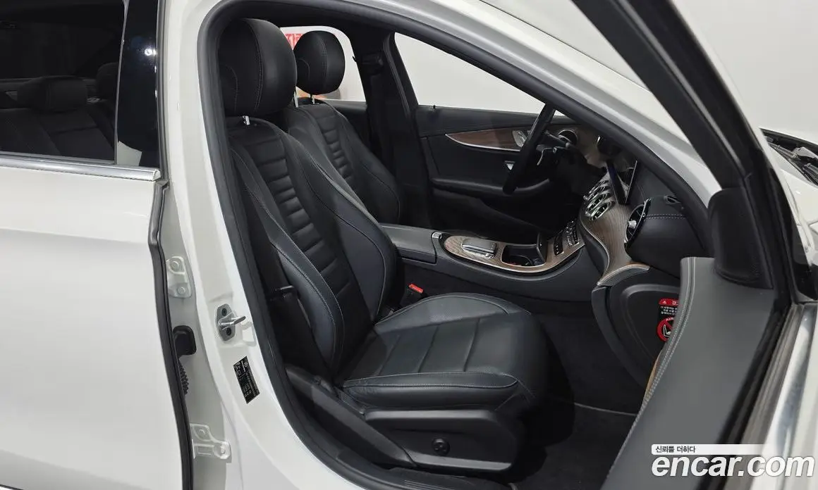 Mercedes-Benz E-Class 2021 2.0 автомат (гидро), фото 16