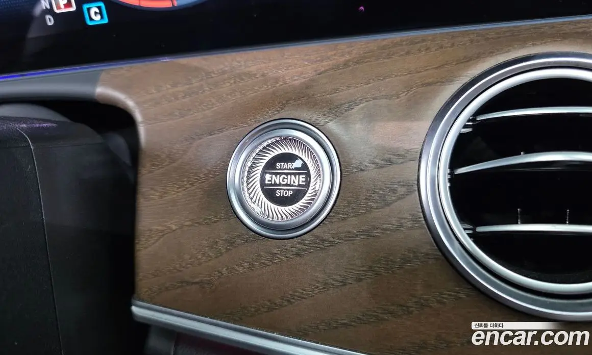 Mercedes-Benz E-Class 2021 2.0 автомат (гидро), фото 26