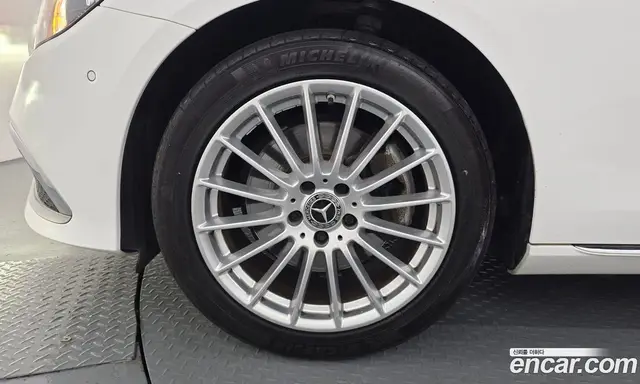 Mercedes-Benz E-Class 2021 2.0 автомат (гидро), миниатюра 5