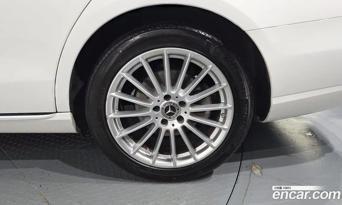 Mercedes-Benz E-Class 2021 2.0 автомат (гидро), фото 7