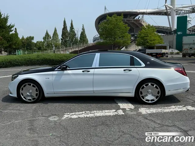 Mercedes-Benz S-Class 2018 6.0 автомат (гидро), миниатюра 3
