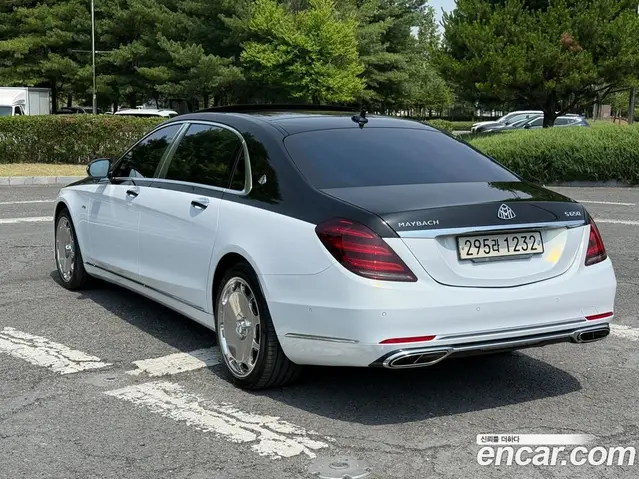 Mercedes-Benz S-Class 2018 6.0 автомат (гидро), миниатюра 4