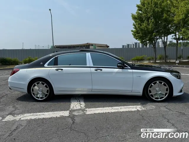 Mercedes-Benz S-Class 2018 6.0 автомат (гидро), миниатюра 7