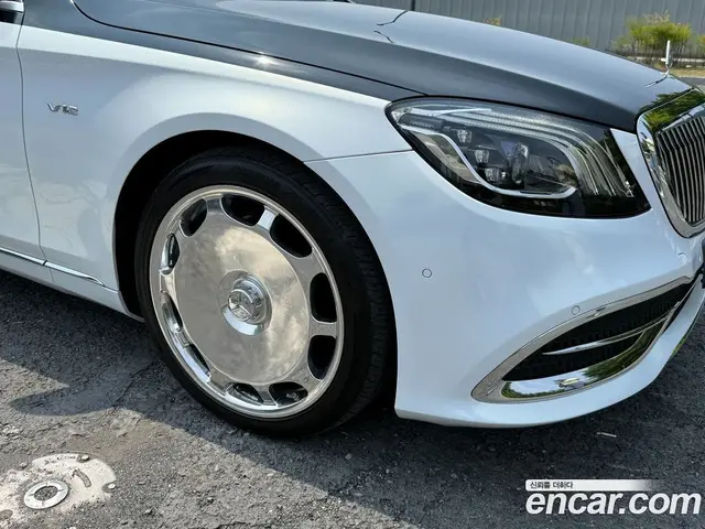 Mercedes-Benz S-Class 2018 6.0 автомат (гидро), миниатюра 9