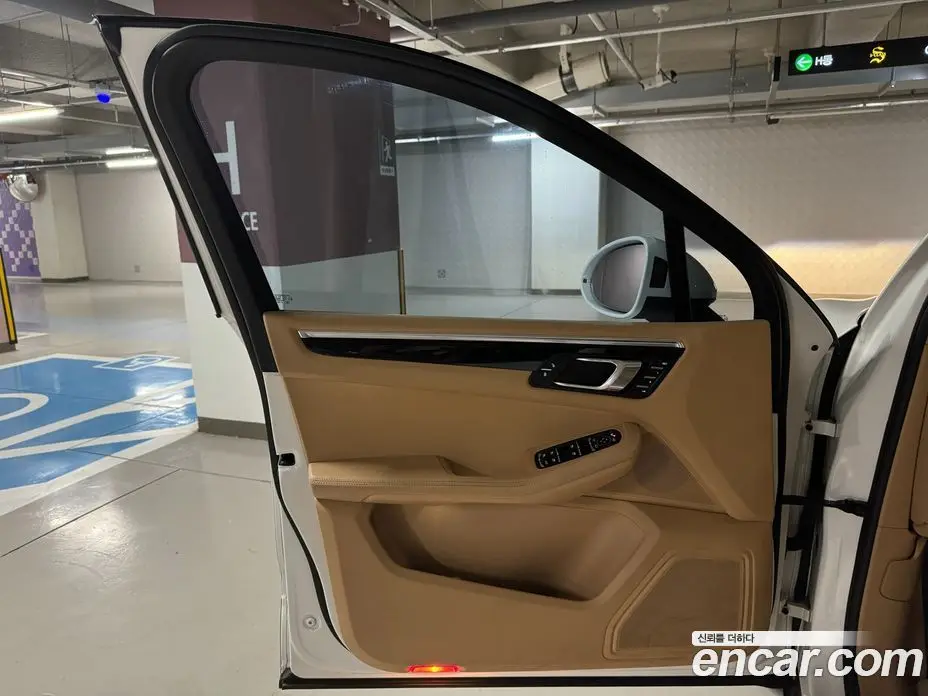 Porsche Macan 2016 3.0 автомат (гидро), фото 14