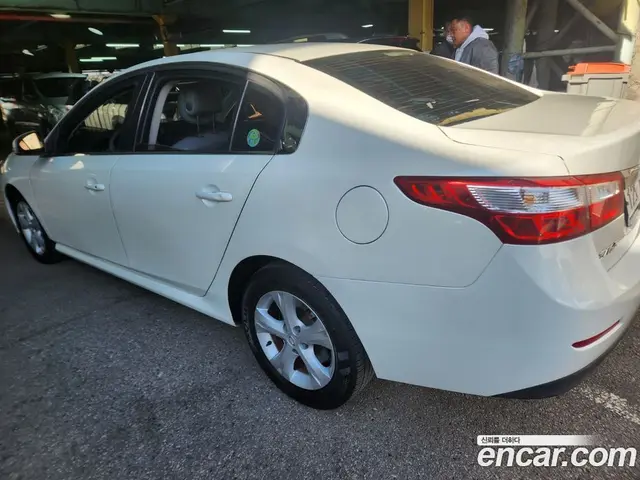 Renault (Samsung) SM5 2010 2.0 автомат (гидро), миниатюра 2