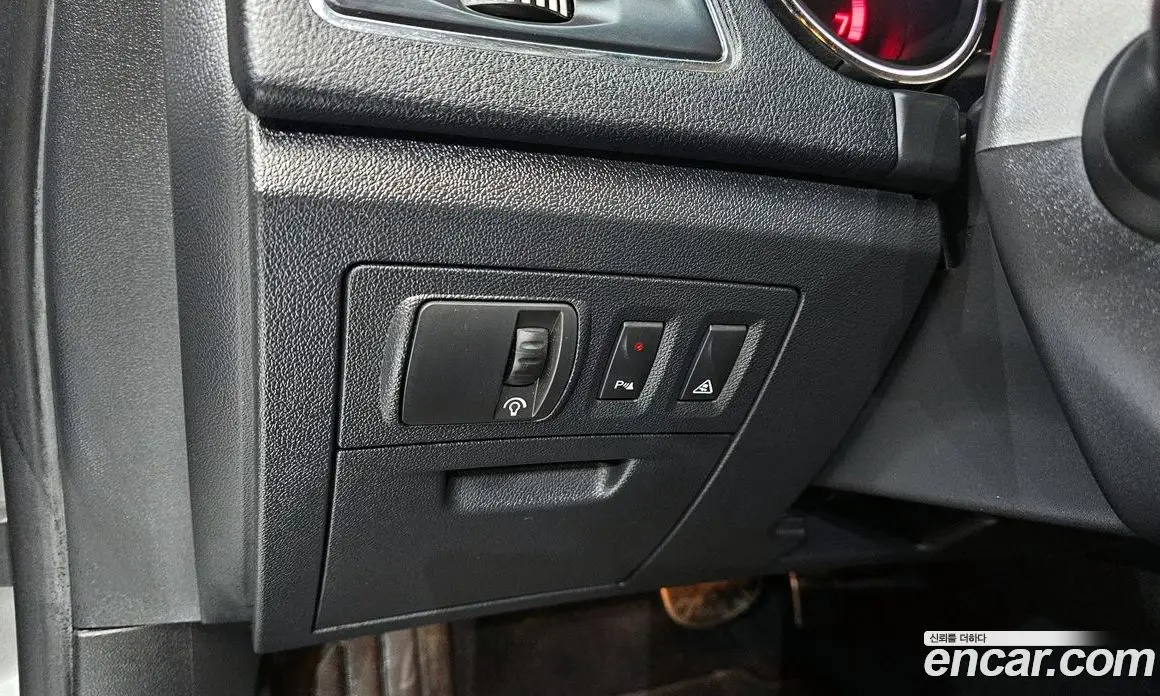 Renault (Samsung) SM7 2012 2.5 автомат (гидро), фото 16 Renault (Samsung) SM7 2012 2.5 автомат (гидро), фото 16