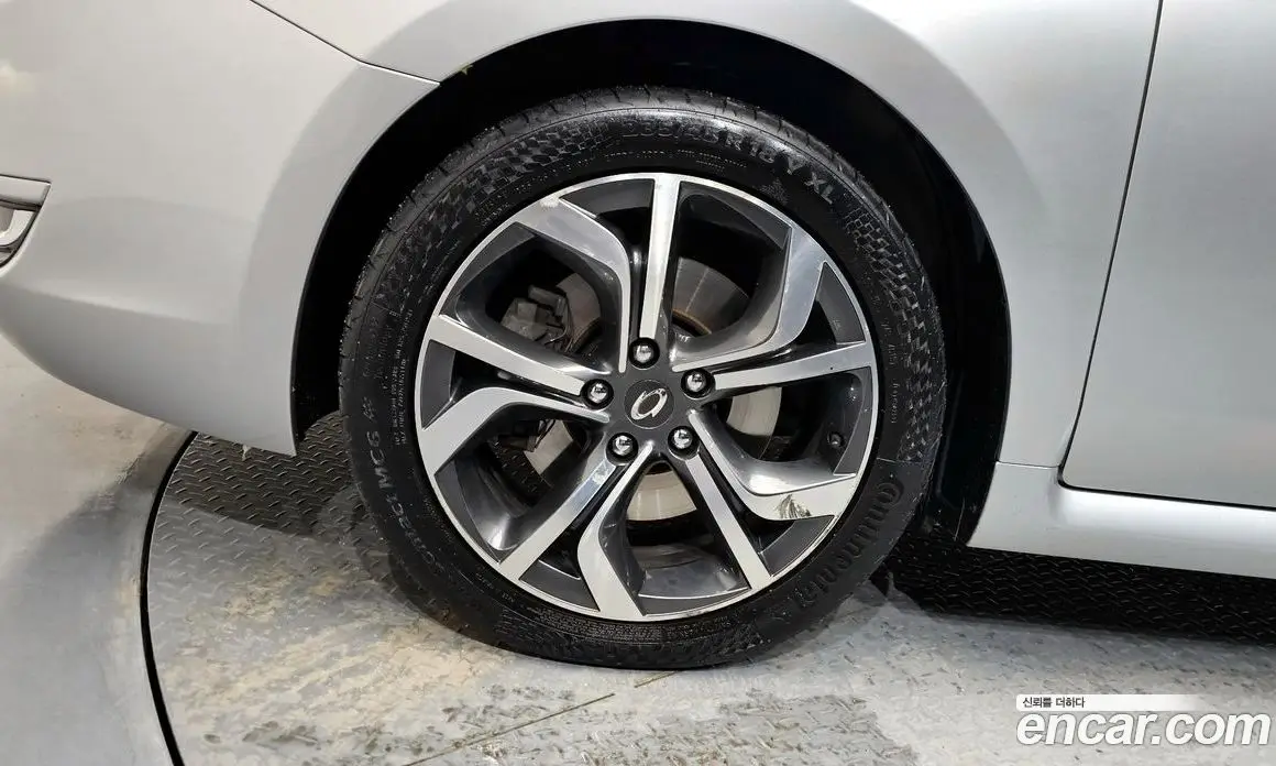 Renault (Samsung) SM7 2012 2.5 автомат (гидро), фото 5 Renault (Samsung) SM7 2012 2.5 автомат (гидро), фото 5
