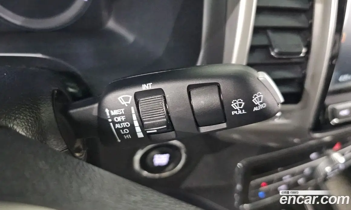 SsangYong Rexton 2018 2.2 автомат (гидро), фото 15