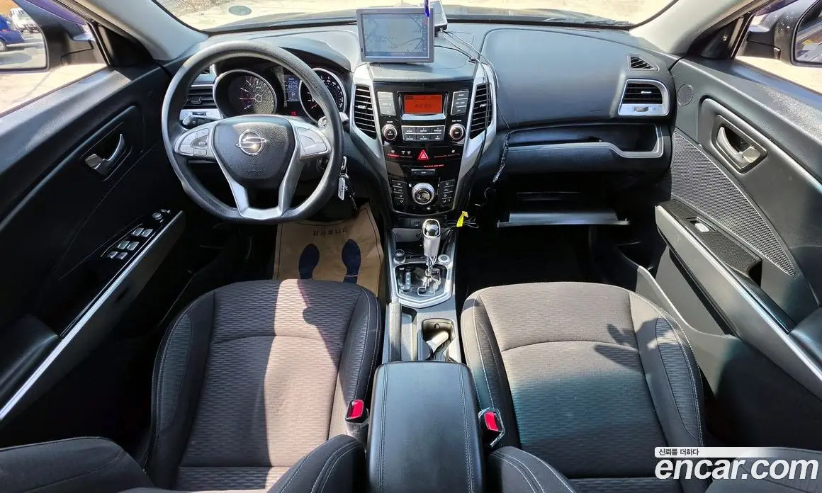 SsangYong TIBOLI 2015 1.6 автомат (гидро), фото 7