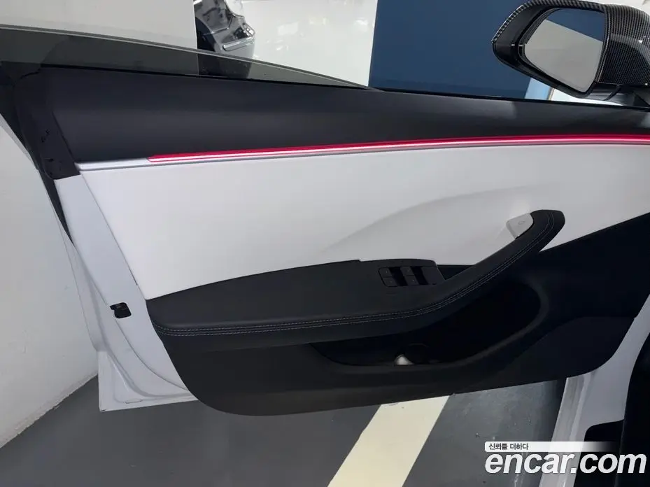 Tesla Model 3 2024 автомат (гидро), фото 12