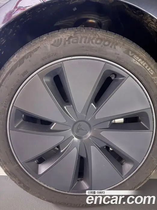 Tesla Model 3 2026 автомат (гидро), миниатюра 5