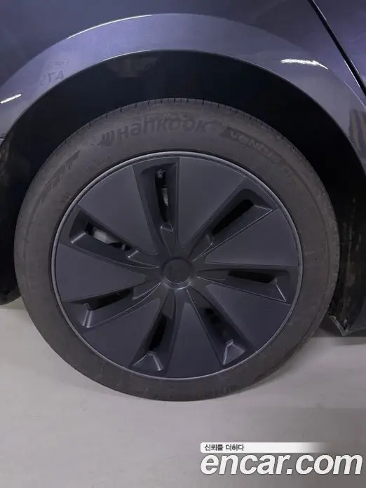 Tesla Model 3 2026 автомат (гидро), миниатюра 7