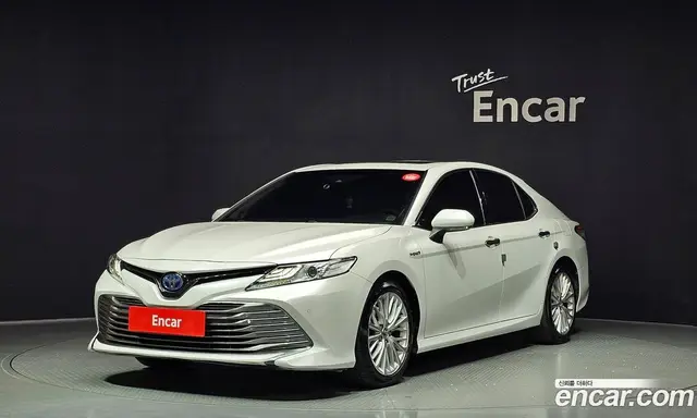 Toyota Camry, 2019, 88 288 км