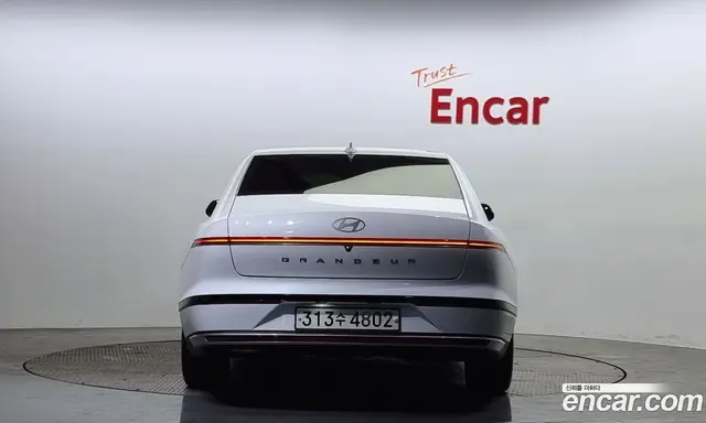 Hyundai Grandeur 2023 3.5 автомат (гидро), миниатюра 4