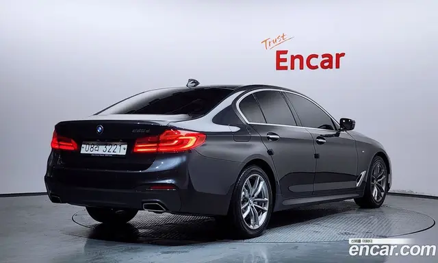 BMW 5 серия 2018 2.0 автомат (гидро), миниатюра 2
