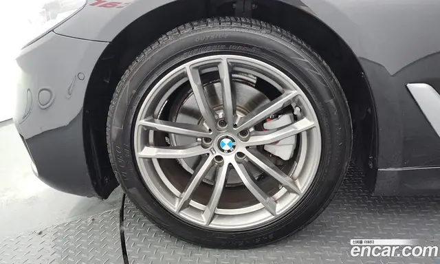 BMW 5 серия 2018 2.0 автомат (гидро), миниатюра 5
