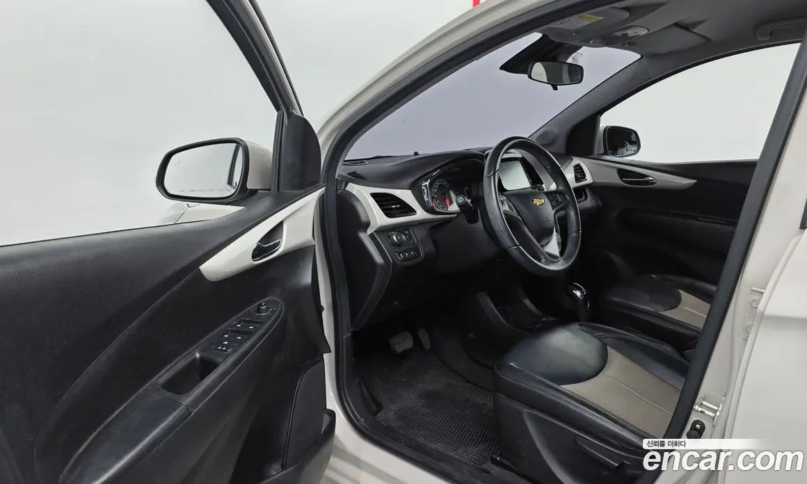 Chevrolet Spark 2016 1.0 автомат (гидро), фото 13