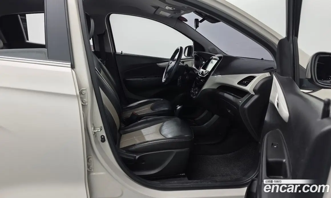 Chevrolet Spark 2016 1.0 автомат (гидро), фото 16