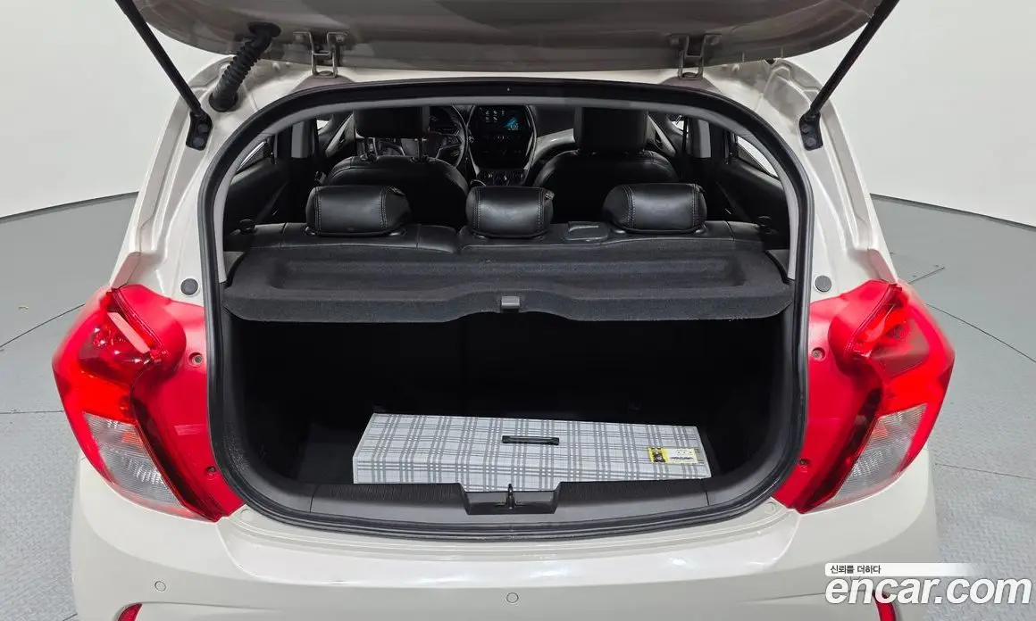 Chevrolet Spark 2016 1.0 автомат (гидро), фото 20
