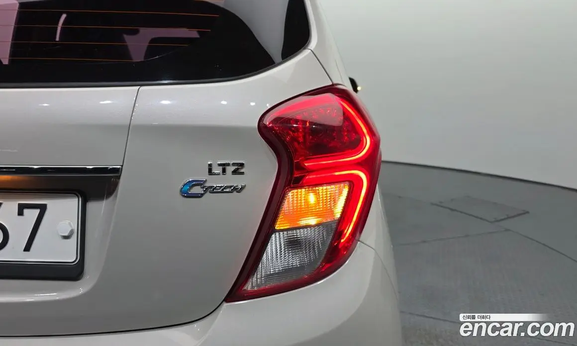 Chevrolet Spark 2016 1.0 автомат (гидро), фото 9