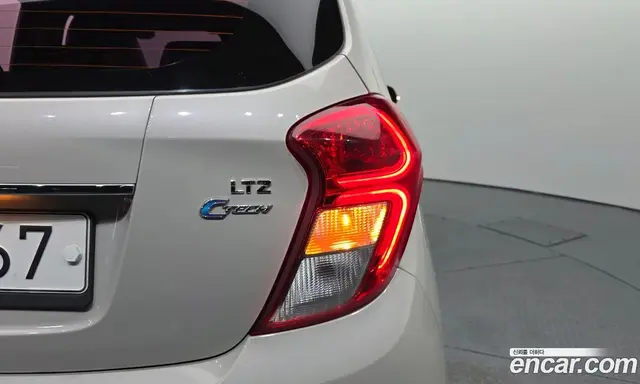 Chevrolet Spark 2016 1.0 автомат (гидро), миниатюра 9