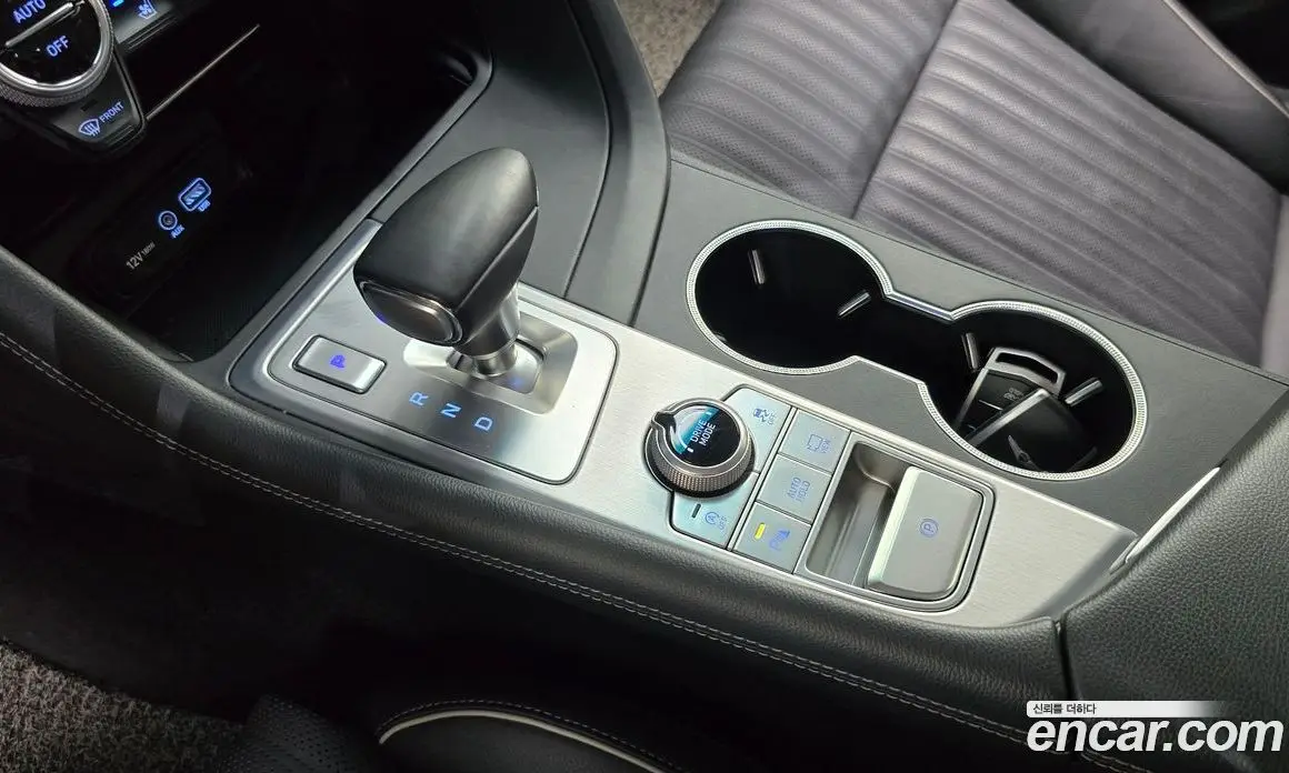 Genesis G70 2018 2.0 автомат (гидро), фото 12