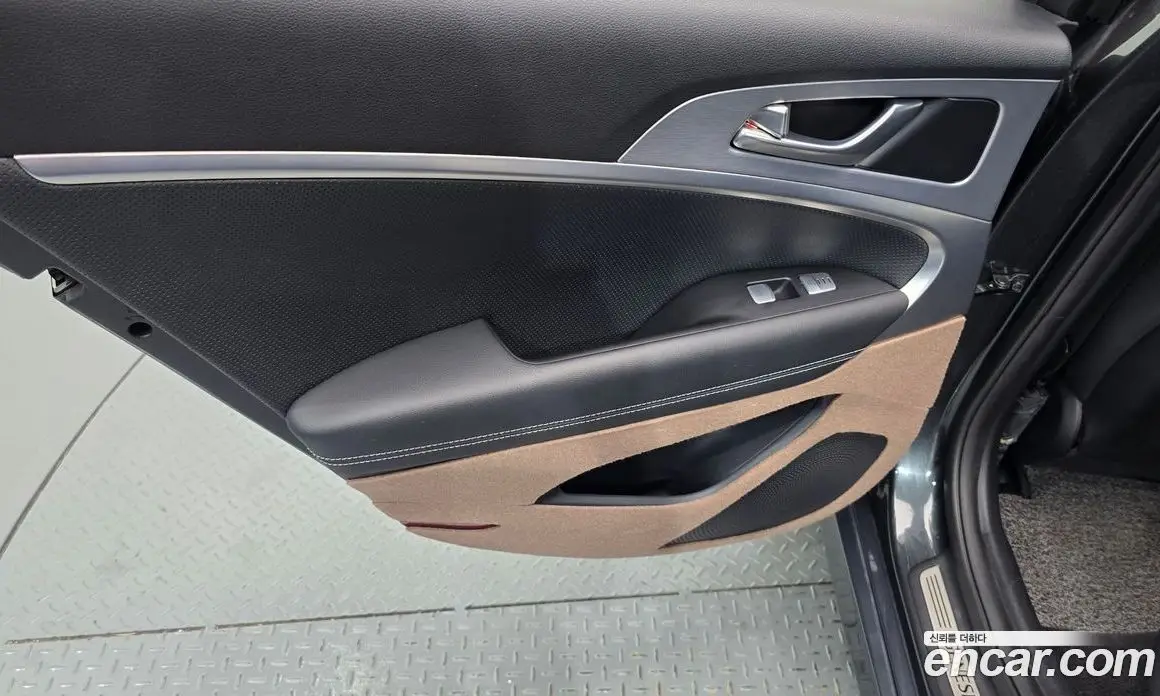 Genesis G70 2018 2.0 автомат (гидро), фото 15