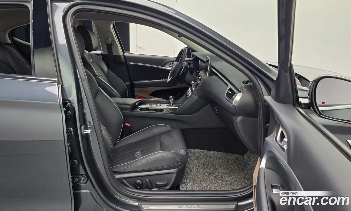 Genesis G70 2018 2.0 автомат (гидро), фото 17