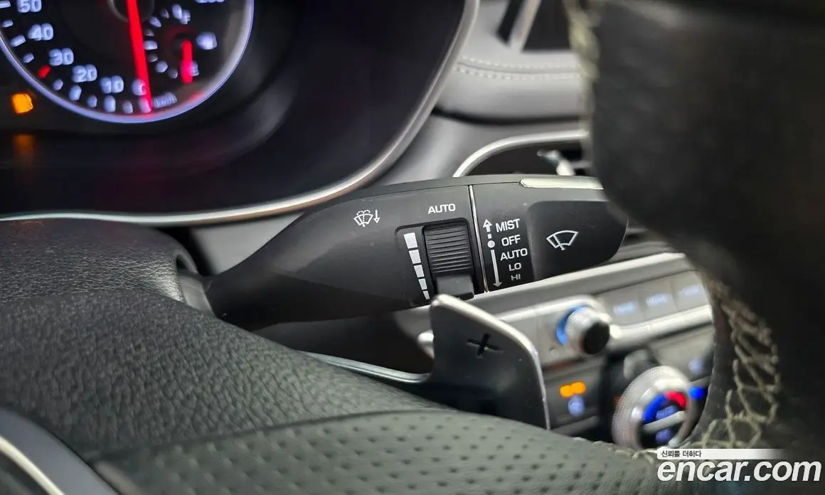 Genesis G70 2018 2.0 автомат (гидро), фото 30