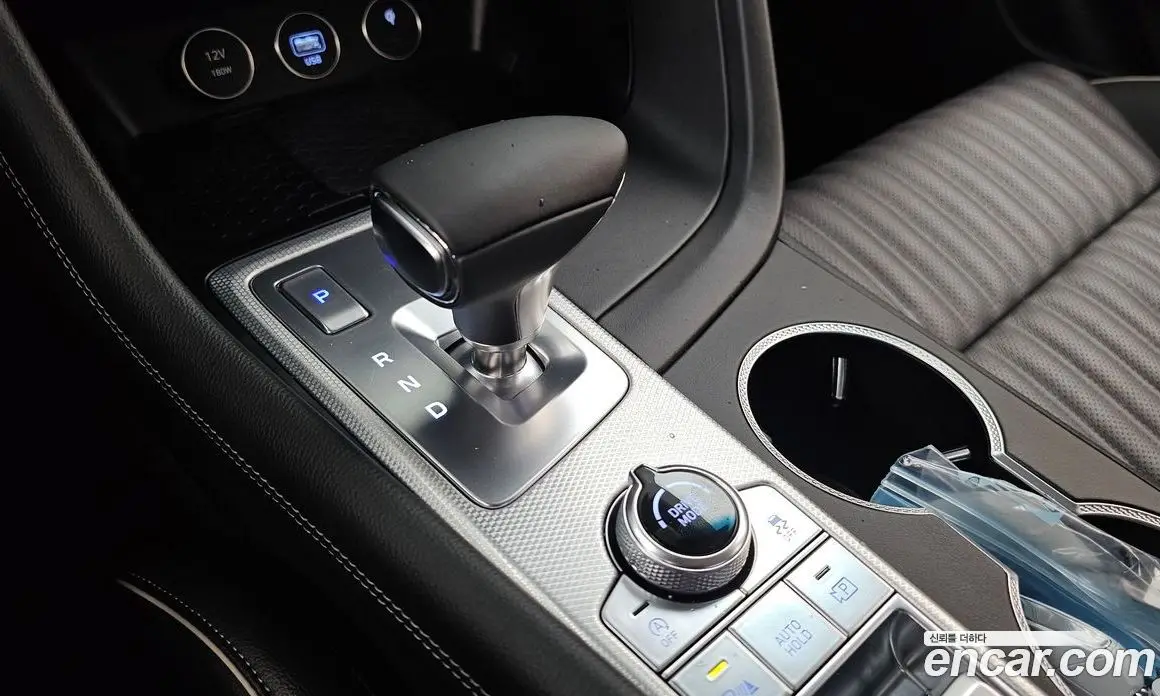 Genesis G70 2024 2.5 автомат (гидро), фото 12
