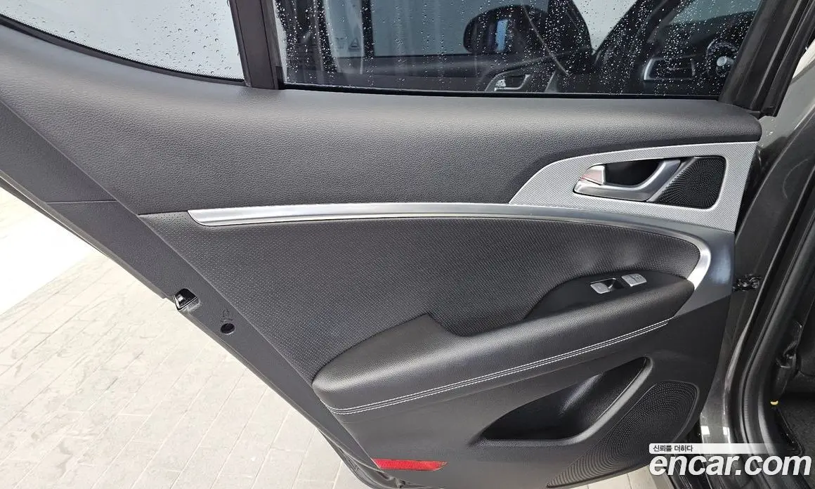 Genesis G70 2024 2.5 автомат (гидро), фото 15