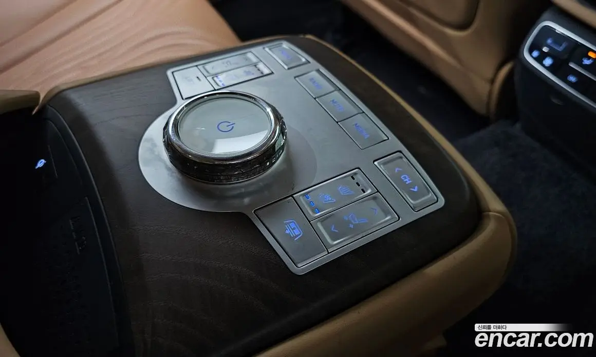 Genesis G80 2023 2.5 автомат (гидро), фото 19
