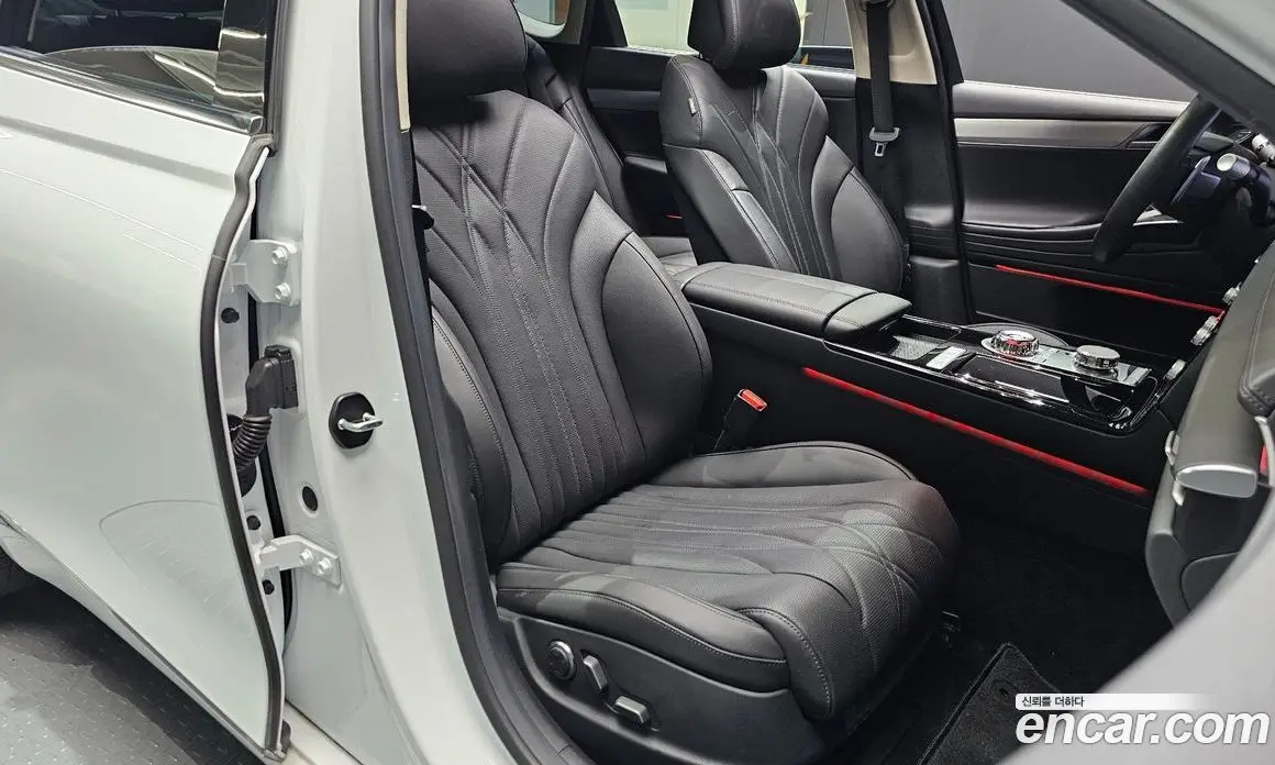 Genesis G80 2024 2.5 автомат (гидро), фото 11