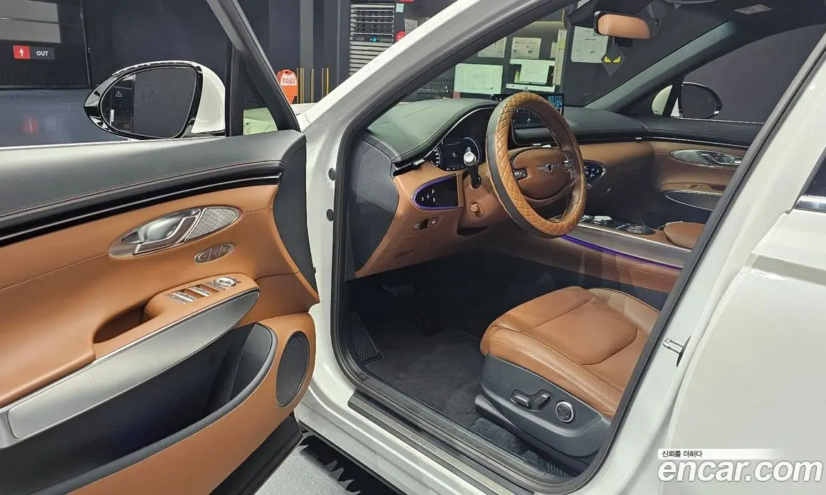 Genesis GV70 2021 2.2 автомат (гидро), фото 13