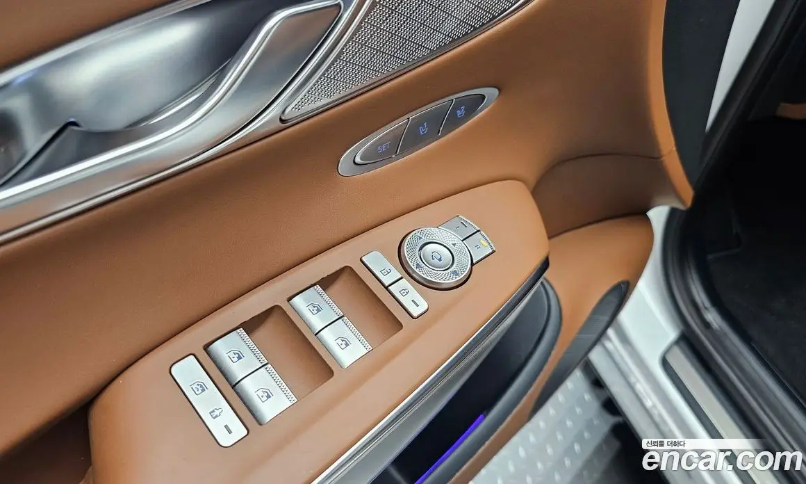 Genesis GV70 2021 2.2 автомат (гидро), фото 27