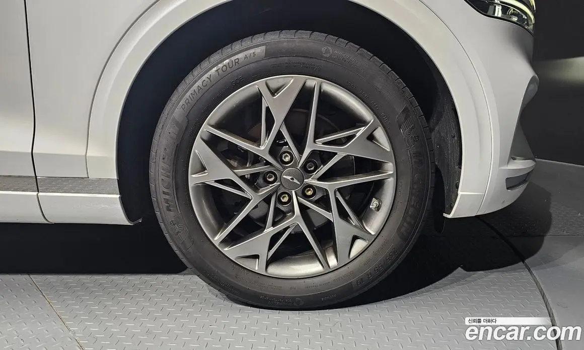 Genesis GV70 2021 2.2 автомат (гидро), фото 7