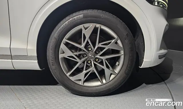Genesis GV70 2021 2.2 автомат (гидро), миниатюра 7