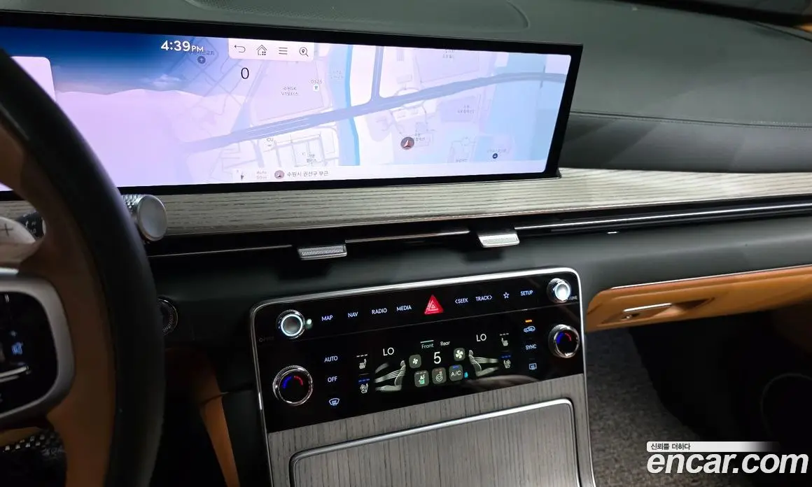 Genesis GV80 2024 2.5 автомат (гидро), фото 20
