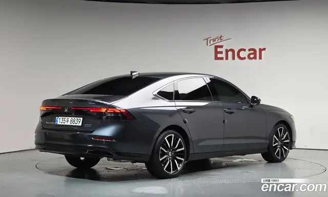 Honda Accord 2023 2.0 автомат (гидро), миниатюра 1