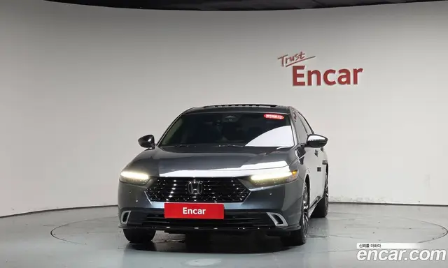 Honda Accord 2023 2.0 автомат (гидро), миниатюра 2
