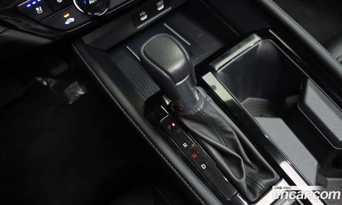 Honda Accord 2023 2.0 автомат (гидро), фото 11