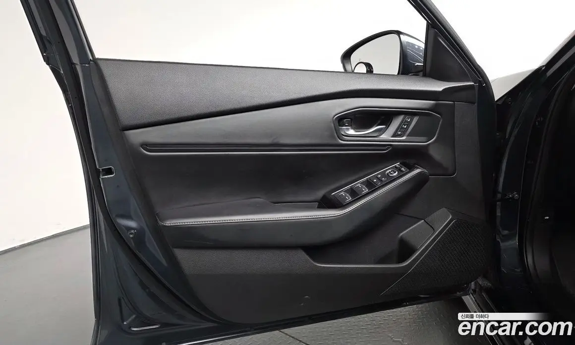Honda Accord 2023 2.0 автомат (гидро), фото 13