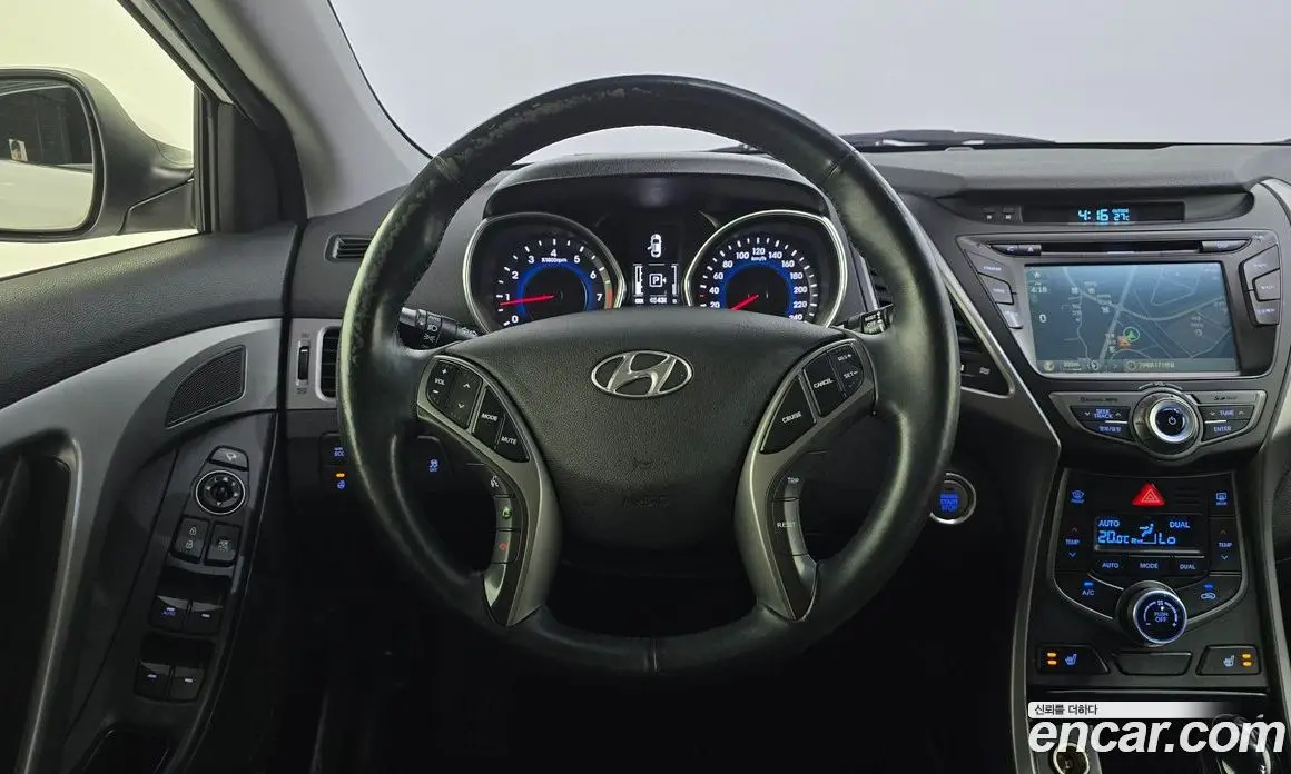 Hyundai Avante 2013 1.6 автомат (гидро), фото 20