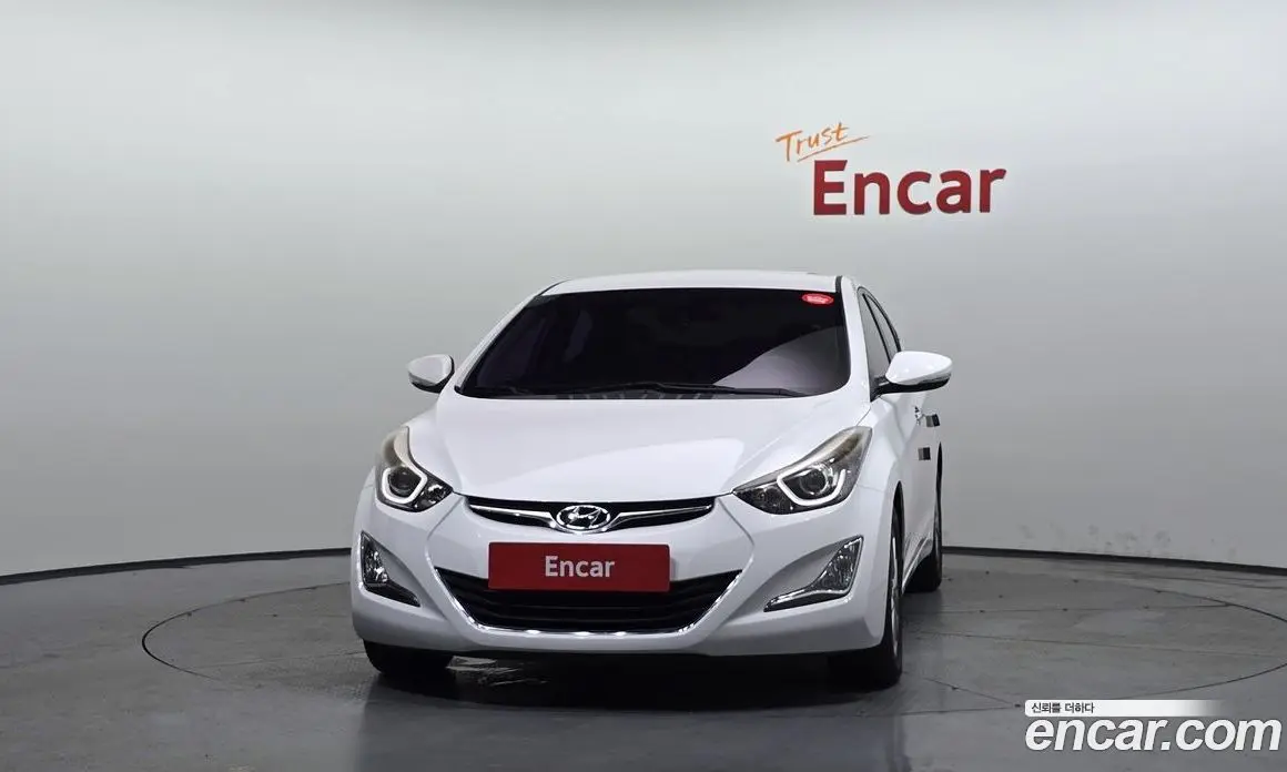 Hyundai Avante 2013 1.6 автомат (гидро), фото 3