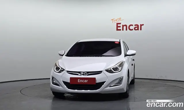 Hyundai Avante 2013 1.6 автомат (гидро), миниатюра 3