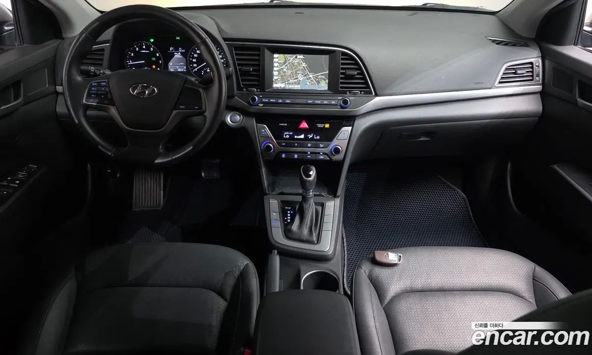Hyundai Avante 2016 1.6 автомат (гидро), фото 10