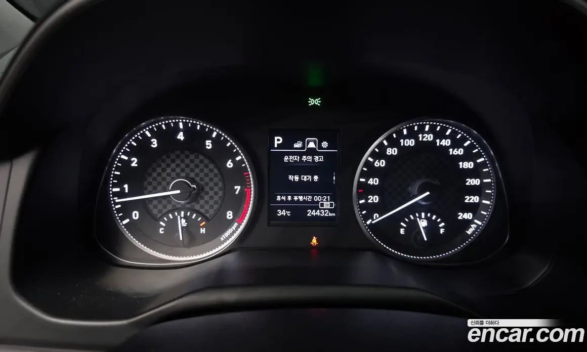 Hyundai Avante 2019 1.6 автомат (гидро), фото 11